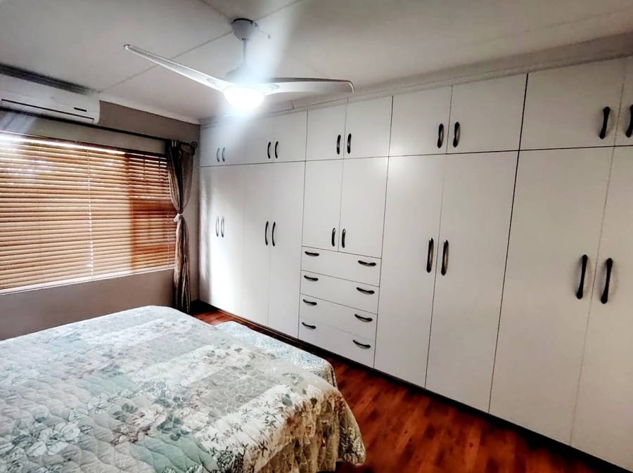 3 Bedroom Property for Sale in Beacon Bay Eastern Cape